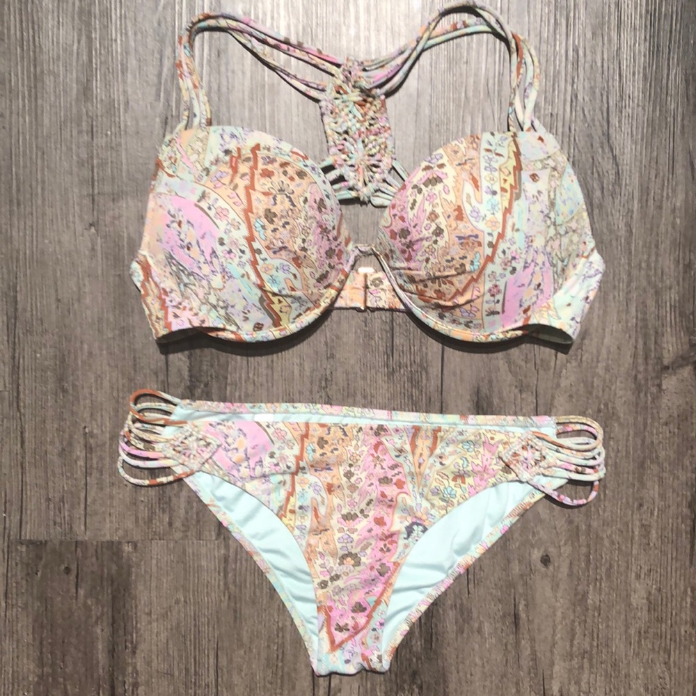 Victoria’s Secret Bikini
